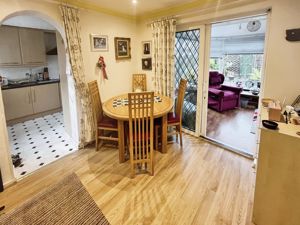 Dining room- click for photo gallery